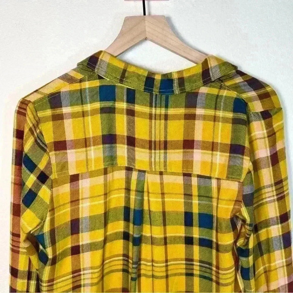 Yellow Plaid Women's Top - Picture 6 of 12